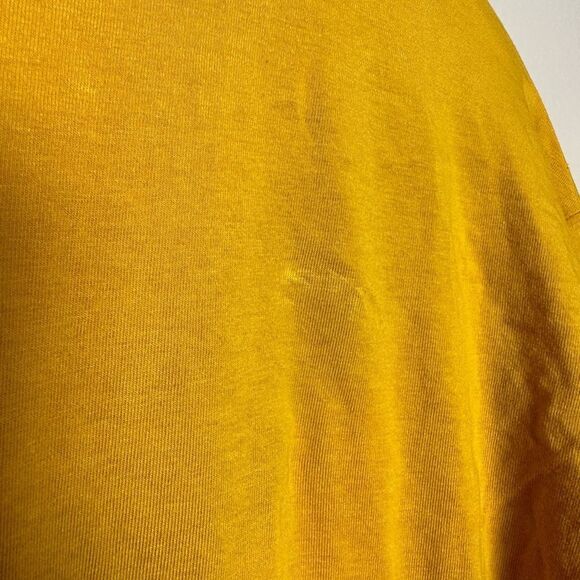 CLEARANCE! Gold Boutique Arrow Front Crop Top Size L NWT - Picture 6 of 6